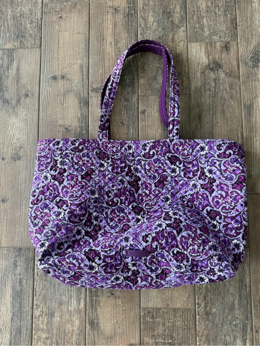 NWOT Vera Bradley Iconic Grand Tote in the Lilac Paisley